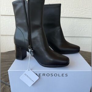 AEROSOLES Black Heeled Boots for Women 8W
